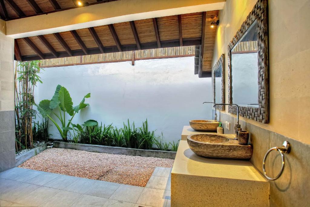 Villa Esperanto Seminyak Bilik gambar