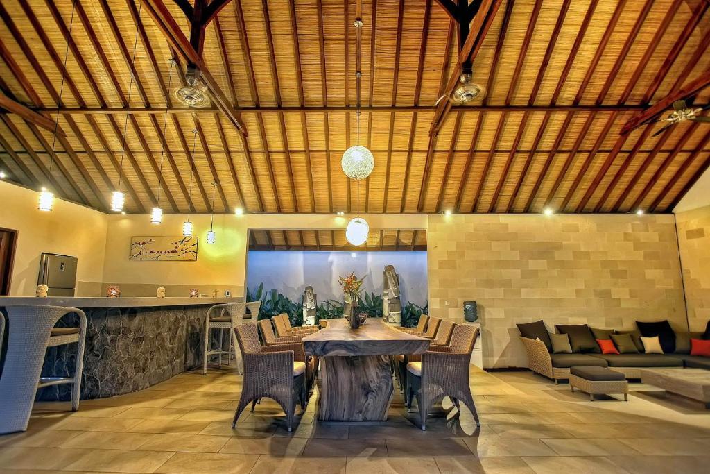 Villa Esperanto Seminyak Bilik gambar
